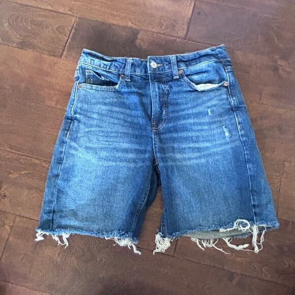 Old Navy Women's Size 4 Denim Cutoff Shorts High Rise OG Straight - Picture 1 of 7